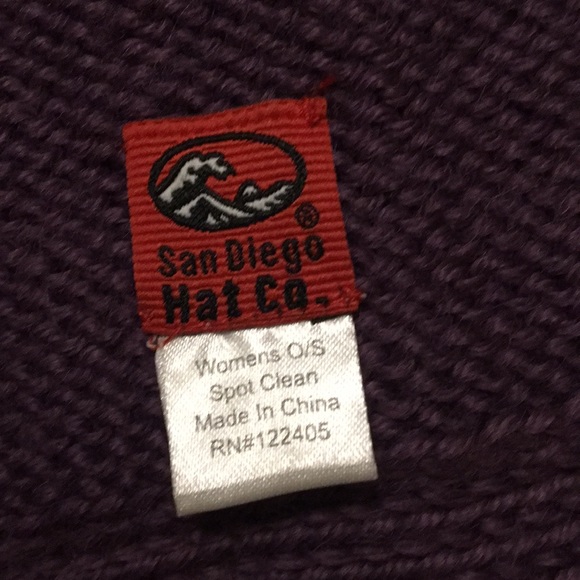 NWOT Winter beanie in plum by San Diego Hat Co. - Picture 3 of 4
